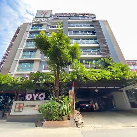 Super Oyo Capital O 564 Nature Boutique Hotel Bangkok Exterior photo