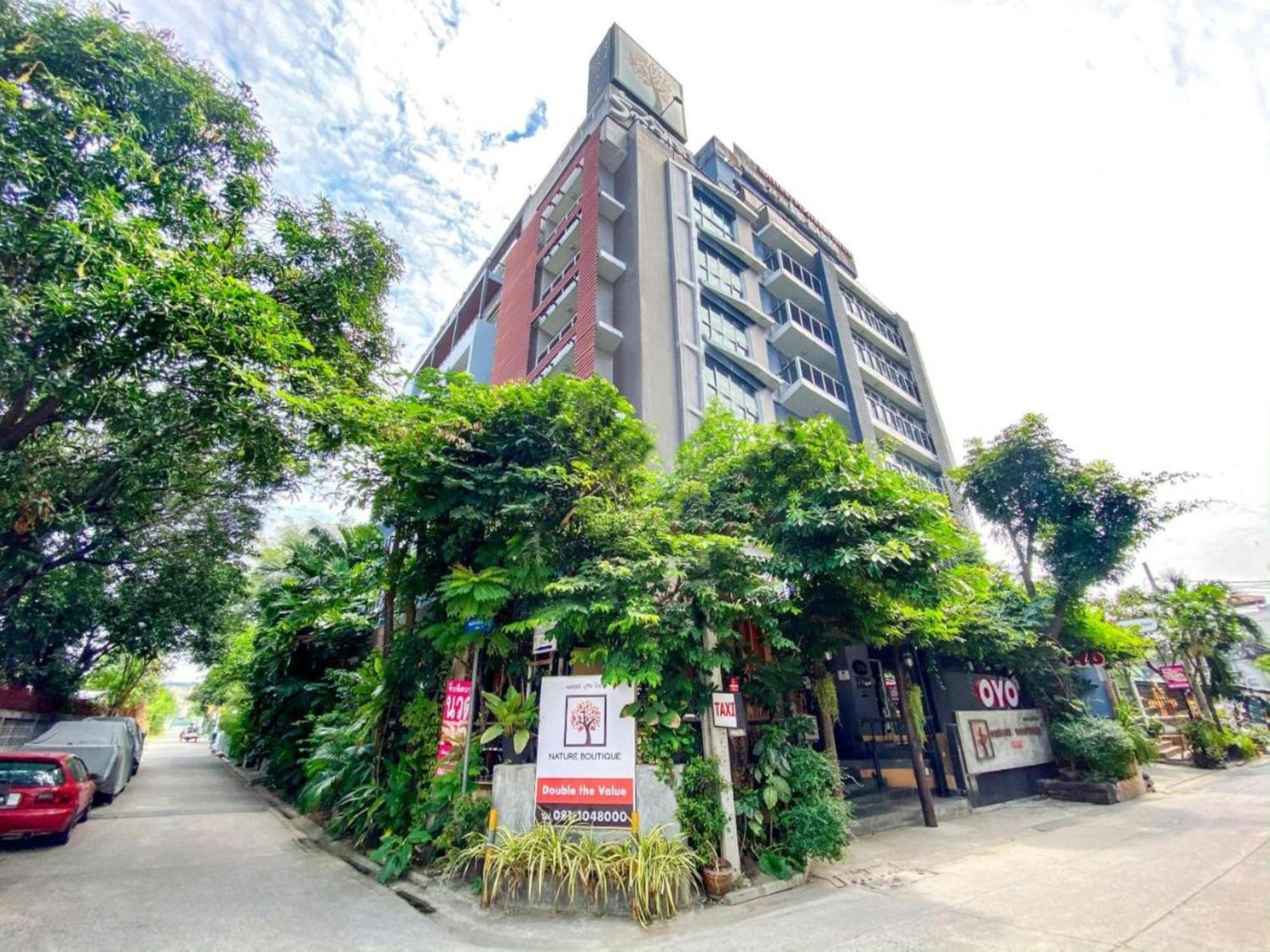 Super Oyo Capital O 564 Nature Boutique Hotel Bangkok Exterior photo