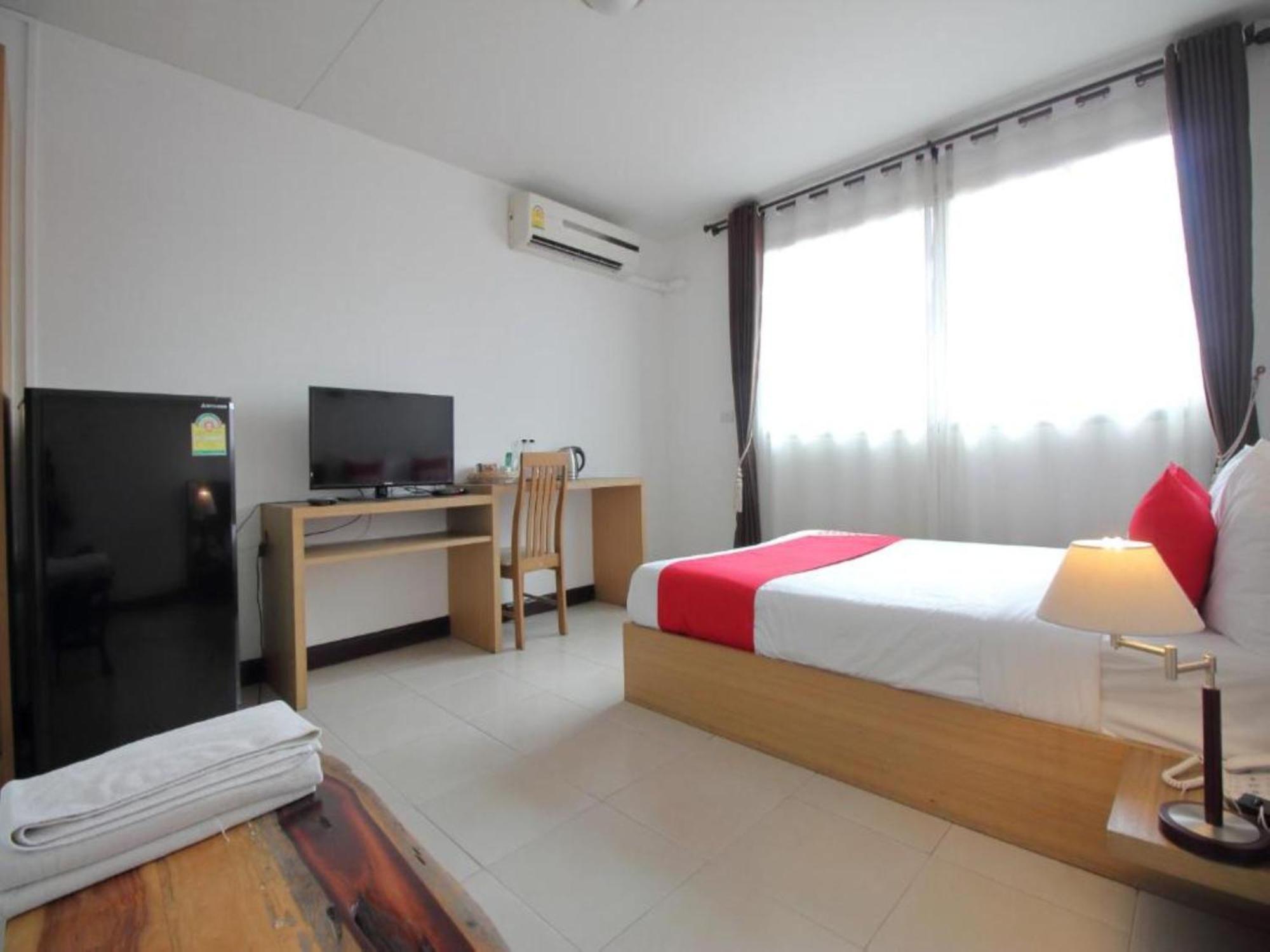 Super Oyo Capital O 564 Nature Boutique Hotel Bangkok Exterior photo