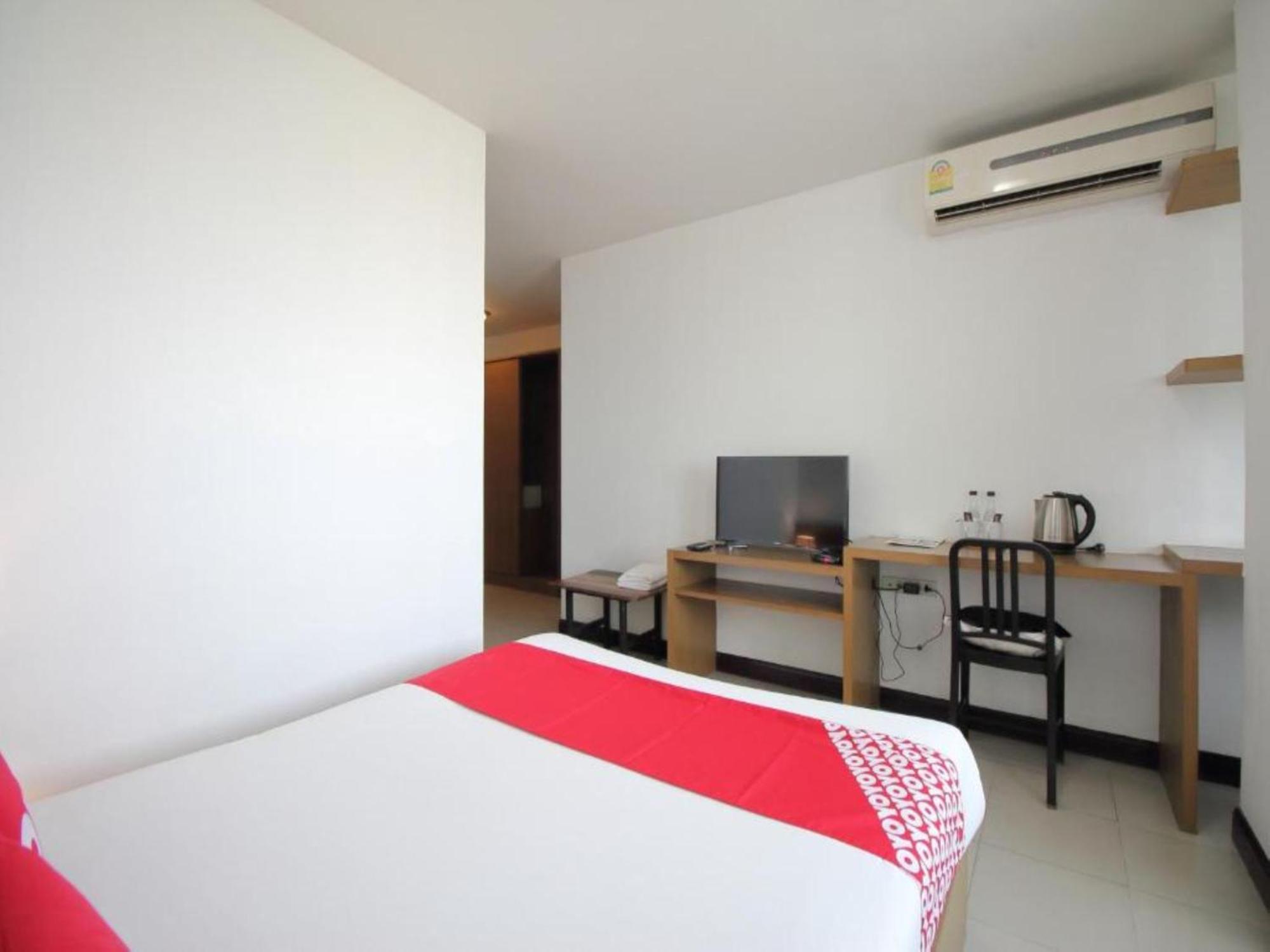 Super Oyo Capital O 564 Nature Boutique Hotel Bangkok Exterior photo