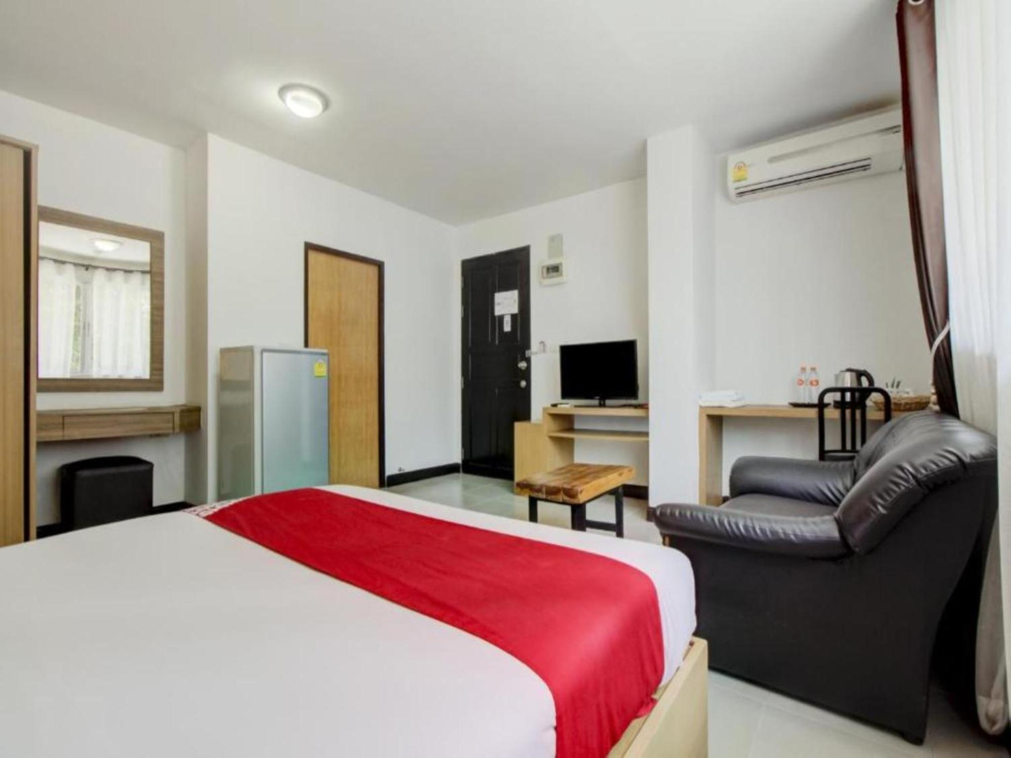 Super Oyo Capital O 564 Nature Boutique Hotel Bangkok Exterior photo